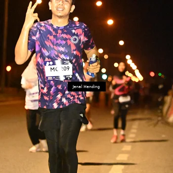Runner Photo 7726862