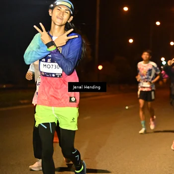 Runner Photo 7726864