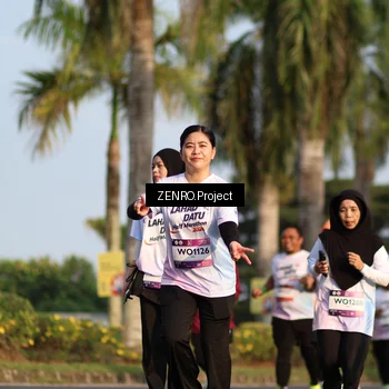Runner Photo 7726883