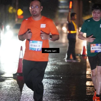 Runner Photo 7726894