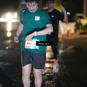 Runner Photo 7726897