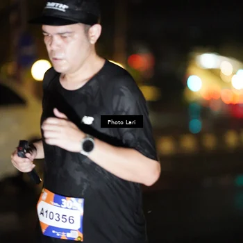 Runner Photo 7726902