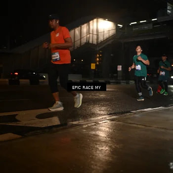Runner Photo 7726936