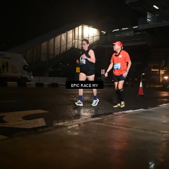 Runner Photo 7726949