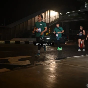 Runner Photo 7726951