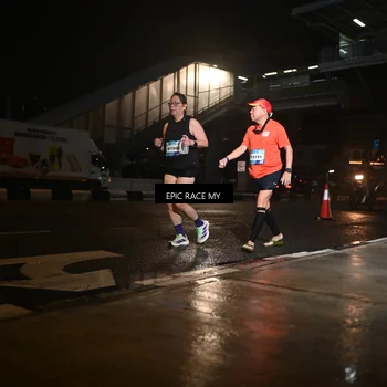 Runner Photo 7726998