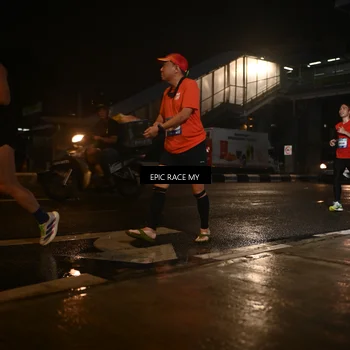 Runner Photo 7727006