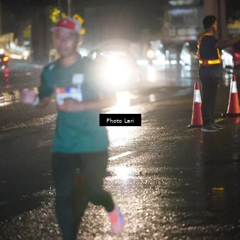 Runner Photo 7727010