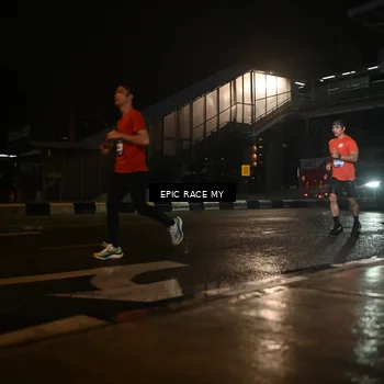 Runner Photo 7727011
