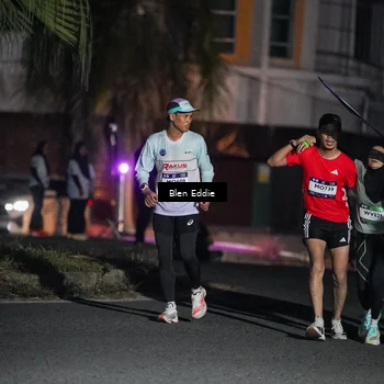 Runner Photo 7727030