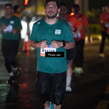 Runner Photo 7727074