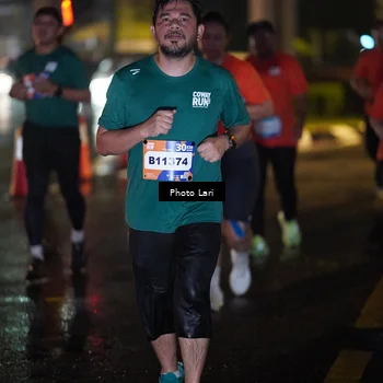 Runner Photo 7727077