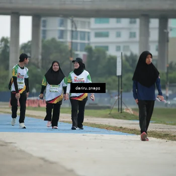 Runner Photo 7727093