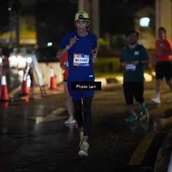 Runner Photo 7727094