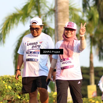 Runner Photo 7727096