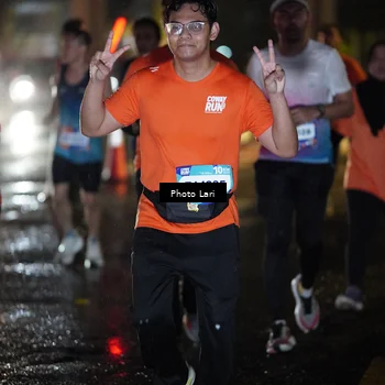 Runner Photo 7727100