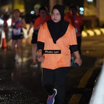 Runner Photo 7727137