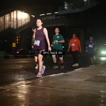 Runner Photo 7727148