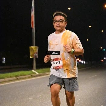 Runner Photo 7727177