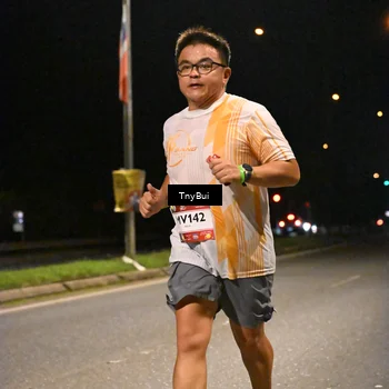 Runner Photo 7727181