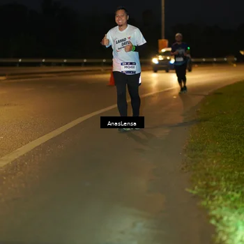 Runner Photo 7727196