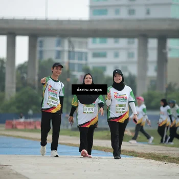 Runner Photo 7727221