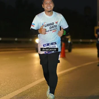 Runner Photo 7727224