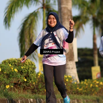 Runner Photo 7727241