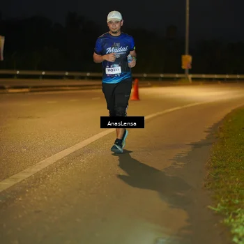 Runner Photo 7727246