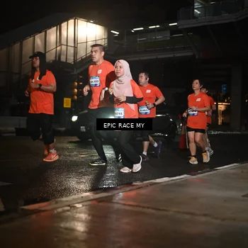 Runner Photo 7727247