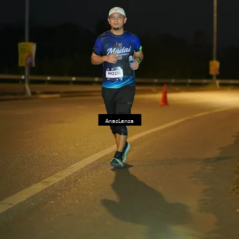 Runner Photo 7727280