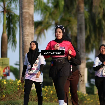 Runner Photo 7727303