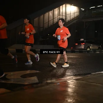 Runner Photo 7727305