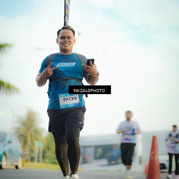 Runner Photo 7727314