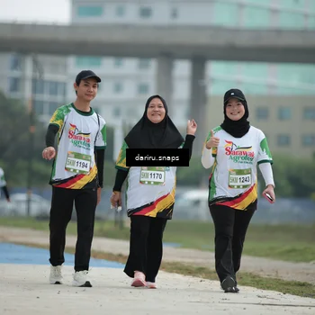 Runner Photo 7727323