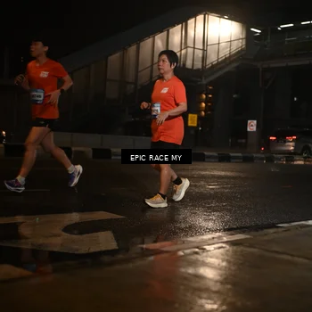 Runner Photo 7727332