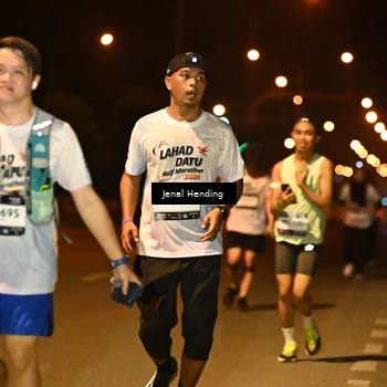 Runner Photo 7727347