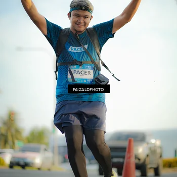 Runner Photo 7727367