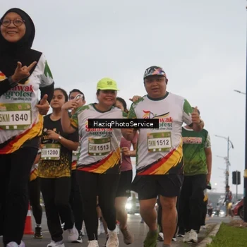 Runner Photo 7727437