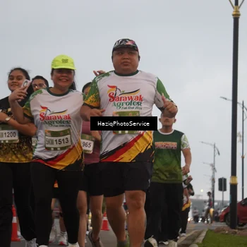 Runner Photo 7727443