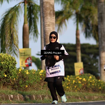 Runner Photo 7727459