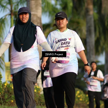 Runner Photo 7727465