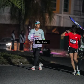 Runner Photo 7727466