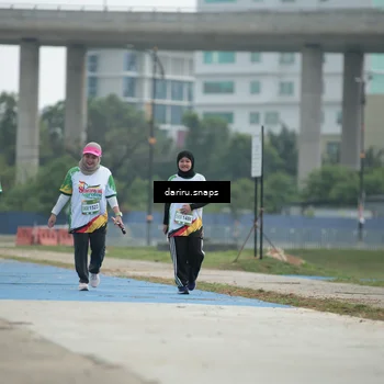Runner Photo 7727469