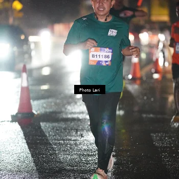 Runner Photo 7727478