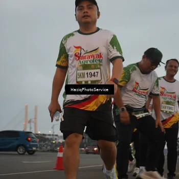 Runner Photo 7727483
