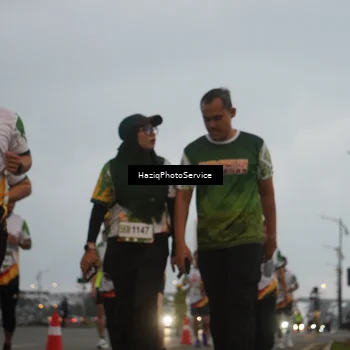 Runner Photo 7727497