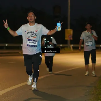 Runner Photo 7727521