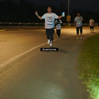 Runner Photo 7727528