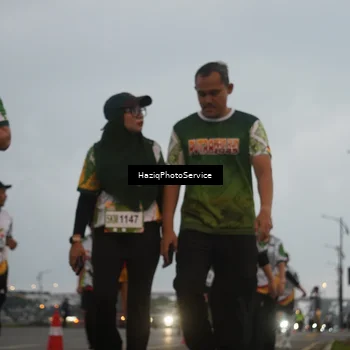 Runner Photo 7727530